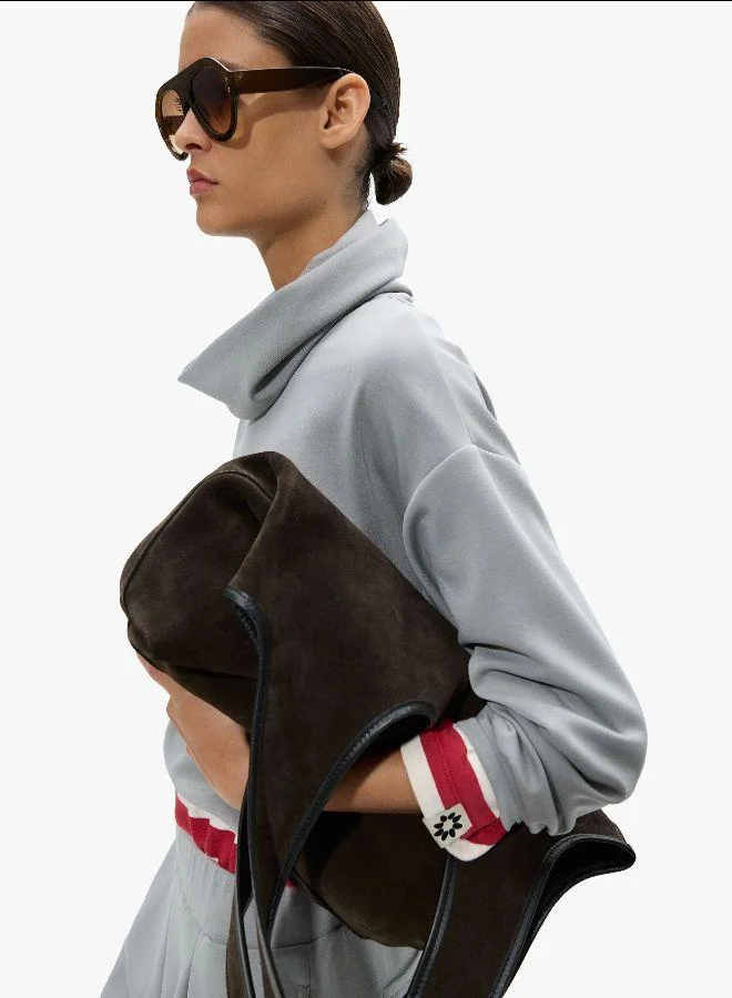 بارفوا سترة برقبة عالية ولمسة ناعمة