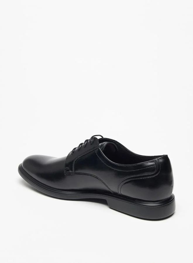 Le Confort Men Solid Derby Shoes with Lace-Up Closure