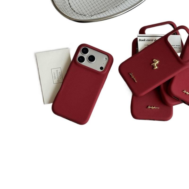 غطاء واقي لـ iPhone 14 / 14 Plus / 14 Pro / 14 Pro Max باللون أحمر مضاد للانزلاق مع حماية من السقوط ونقشة حصان صغير مع مقاوم للصدمات مع قبضة مضادة للانزلاق للرحلات اليومية - Image 4