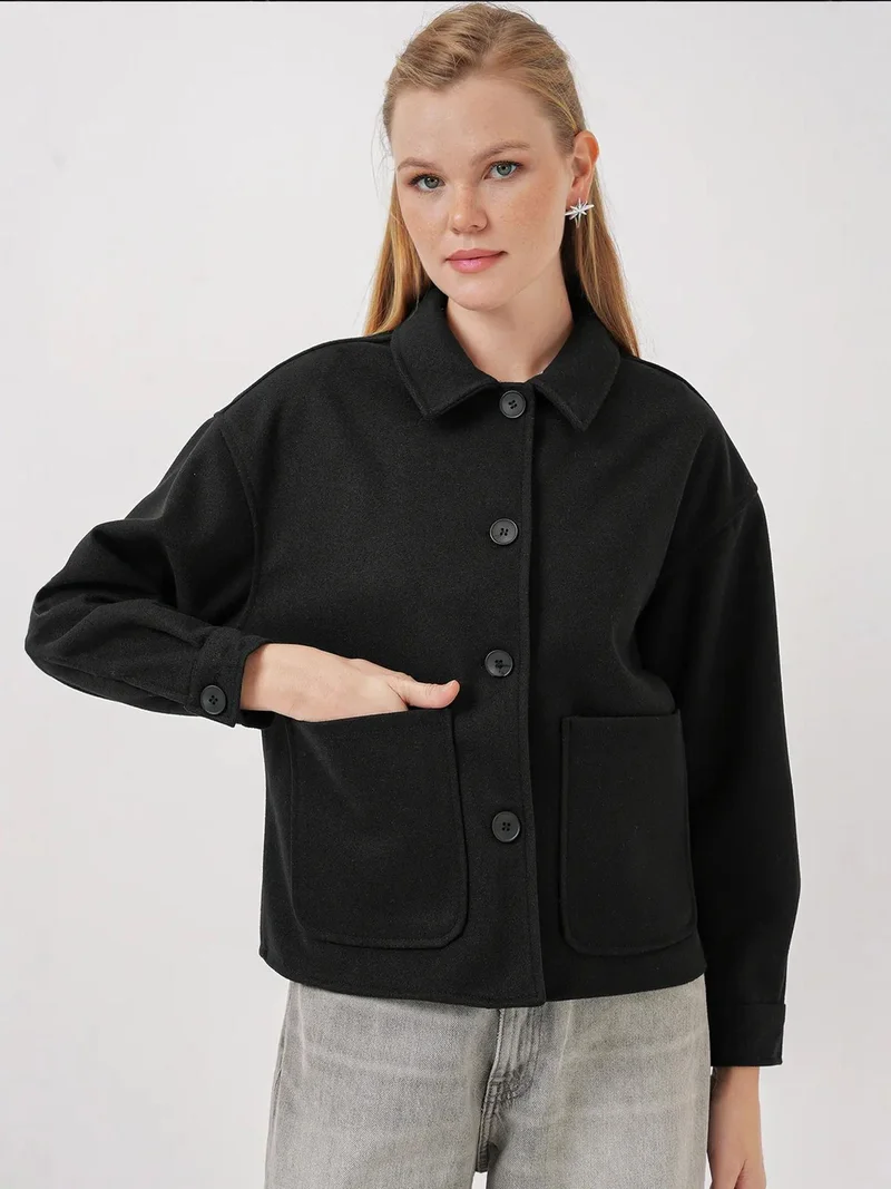 بيغ دارت جاكيت  بأزرار وجيوب