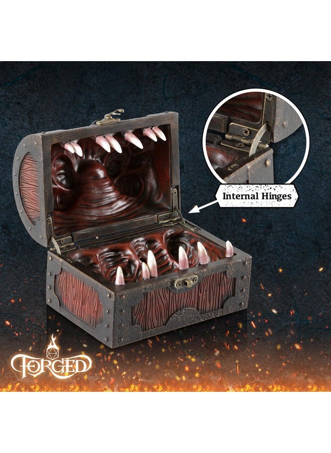 فورجد دايس كو. صندوق تخزين نرد "Mimic Chest" من شركة Forged Dice Co. - يتسع لما يصل إلى 35 نردًا من لعبة DND أو 5 مجموعات من نرد متعدد السطوح - هدايا رائعة من لعبة DND للرجال ومتوافق مع لعبة Dungeons & Dragons  - Image 5