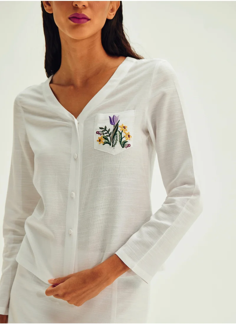 أشيتا فرنانديز Ashita Fernandes Top – Relaxed Linen White Top | Wrinkle-Resistant 100% Linen Blend | Casual, Vacation & Sleepwear Essential