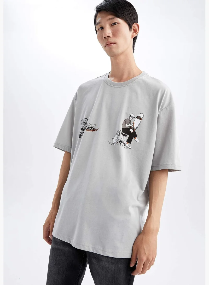 ديفاكتو Man Oversize Fit Crew Neck Short Sleeve Knitted T-Shirt