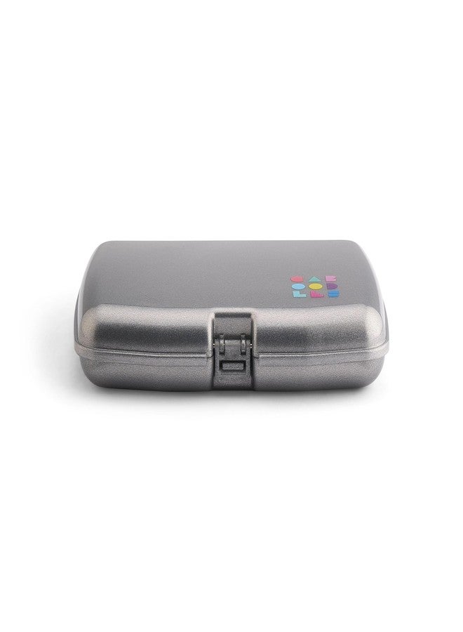 Caboodles حزمة العناية للنساء من كابودلز، فضية مع لمسة شفاه - Image 1