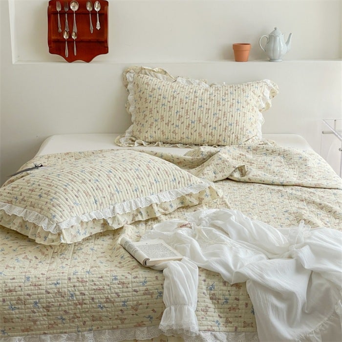 Ins Korean Style Printed Double-Layer Lace Bed Cover Three-Piece Small Floral Lace Cotton Bed Cover - Image 5