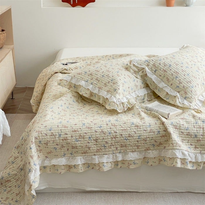 Ins Korean Style Printed Double-Layer Lace Bed Cover Three-Piece Small Floral Lace Cotton Bed Cover - Image 1