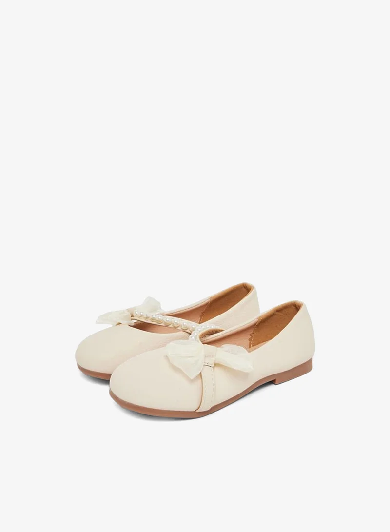 Styli Girls Beige Embellished Ballerinas