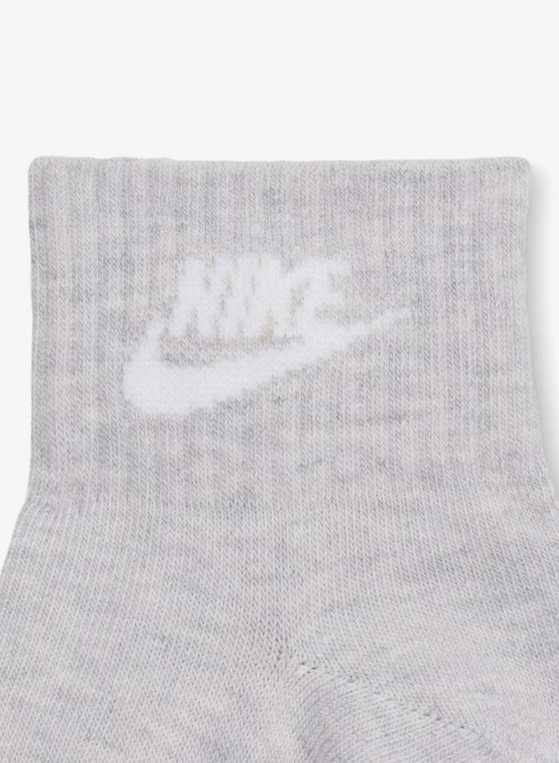 Nike 3 Pack Nsw Everyday Essential Ankle Socks - Image 4