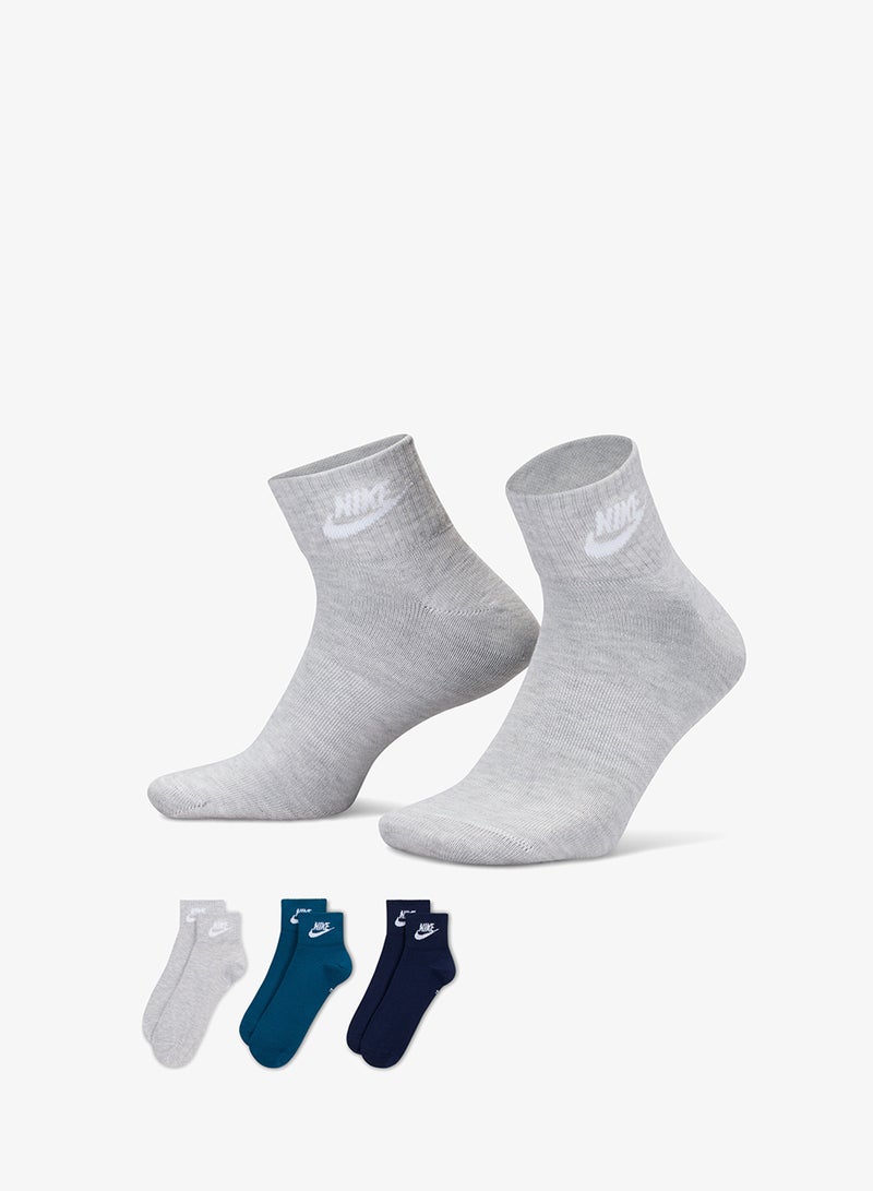 Nike 3 Pack Nsw Everyday Essential Ankle Socks - Image 1