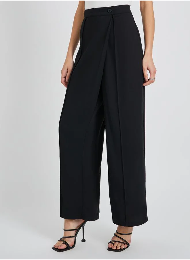 ستايلي Styli Solid Cross Overlay Waistband Tapered Fit Pants