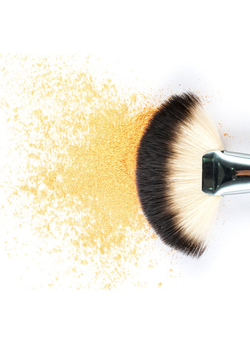 Ben Nye - Luxury Face Powder Banana - Image 1