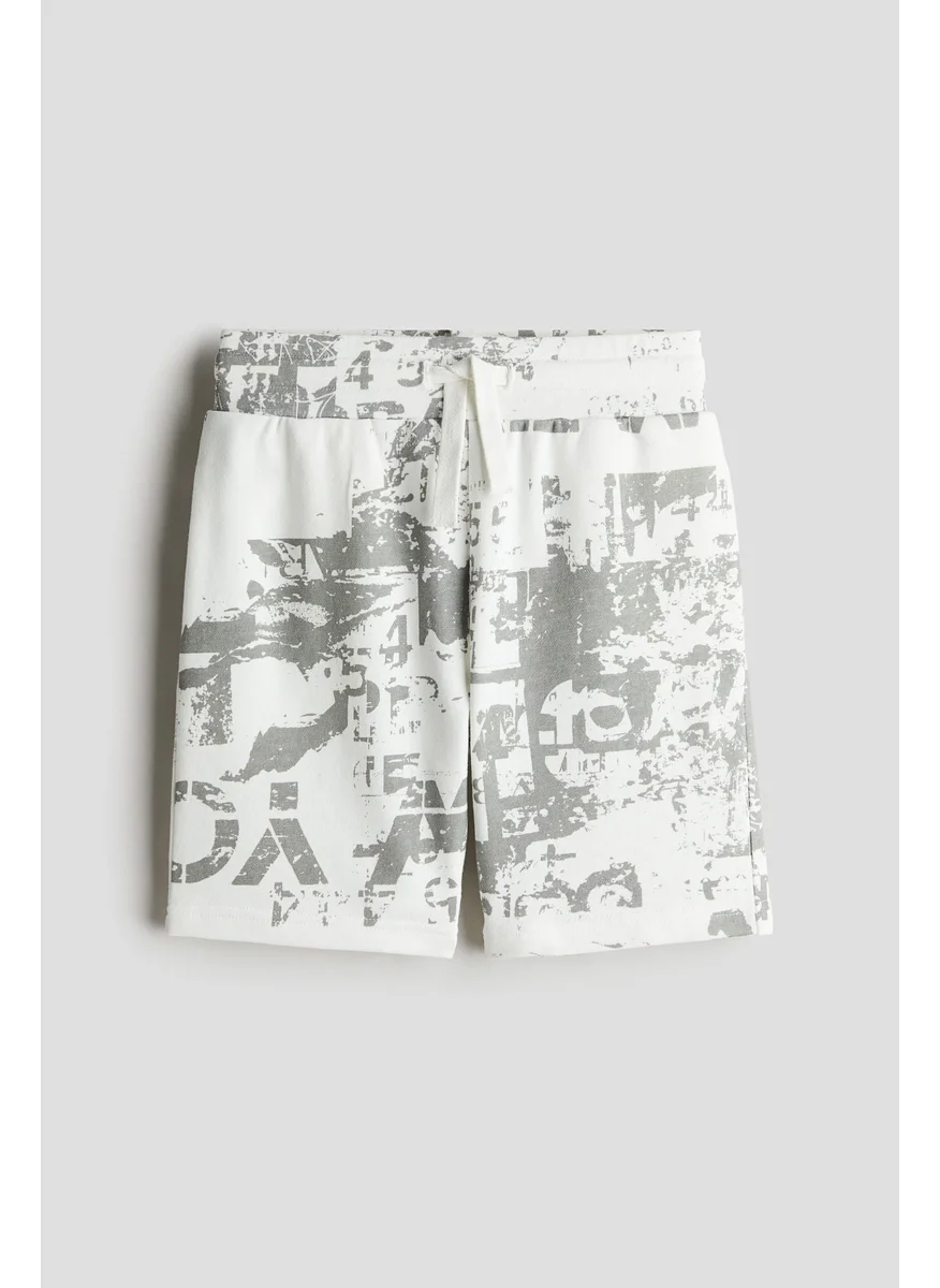 اتش اند ام Printed Sweatshorts