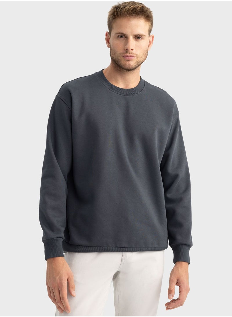 DeFacto Essential Sweatshirt  - Image 1