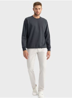 DeFacto Essential Sweatshirt  - Image 4