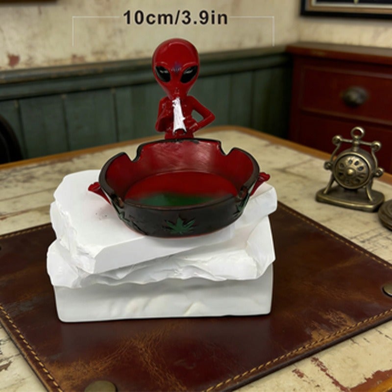 Large Alien Decorative Ashtray - Resin Material, Creative Smoking Accessory for Hotel & Living Room - Image 5