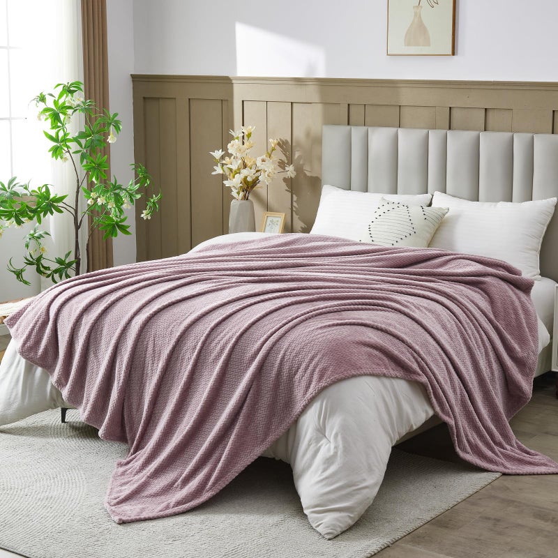 NEWCOSPLAY Super Soft King Blanket Light Purple Premium Silky Flannel Fleece Leaves Pattern Lightweight Bed Blanket All Season Use (Light Purple, King(90"x110")) - Image 2