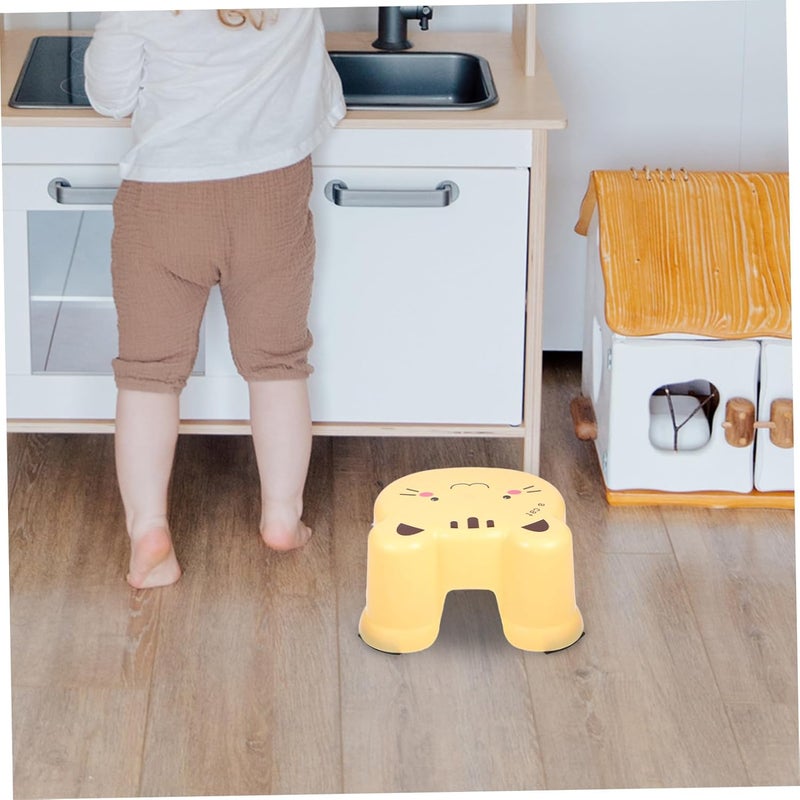 Generic Thickened Yellow Cartoon Plastic Step Stool Non-Slip Small Footstool for Bathroom Entrance Multi-use and Portable Foot Support for Bathing and Shoe Changing - Image 2