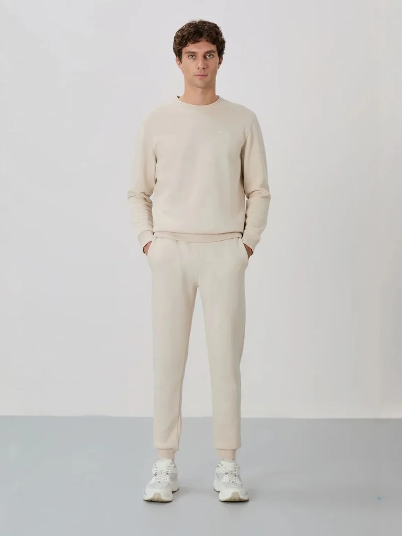 تومي لايف TOMMY Men's Cotton-Polyester Fleece Sweatshirt And Pants Set