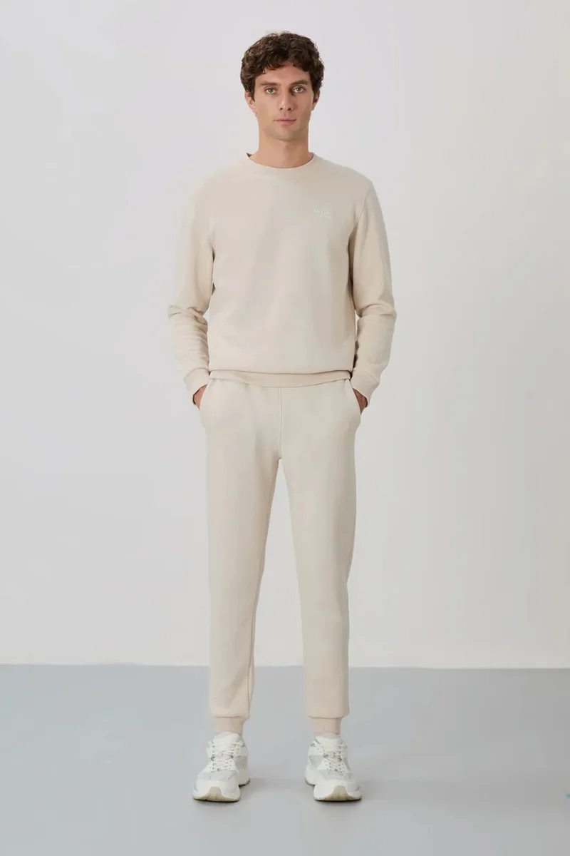 Tommylife TOMMY Men's Long-Sleeve Crew Neck Sweatshirt And Pants Set