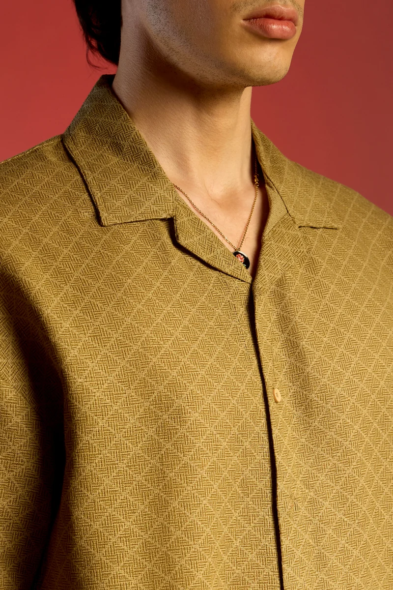 Campus Sutra Men's Olive Green Quad-Lined Oversized Shirt