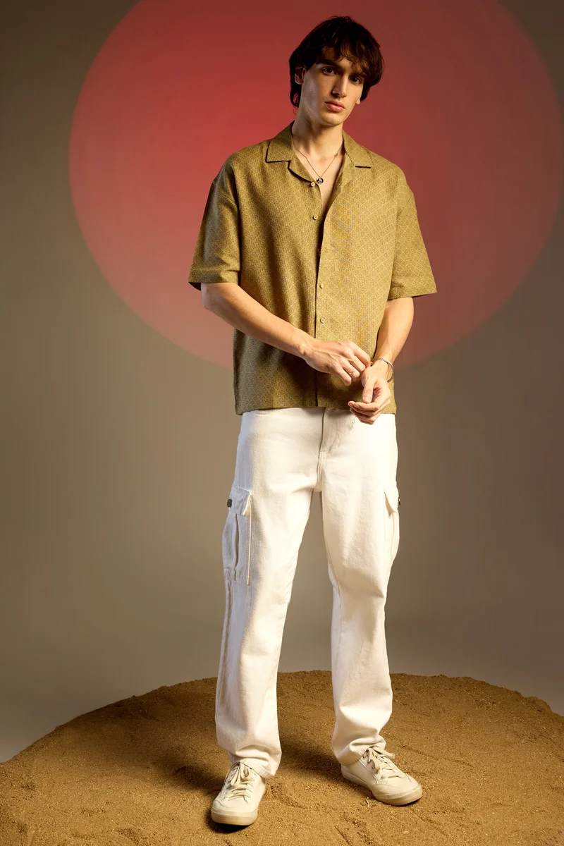 Campus Sutra Men's Olive Green Quad-Lined Oversized Shirt