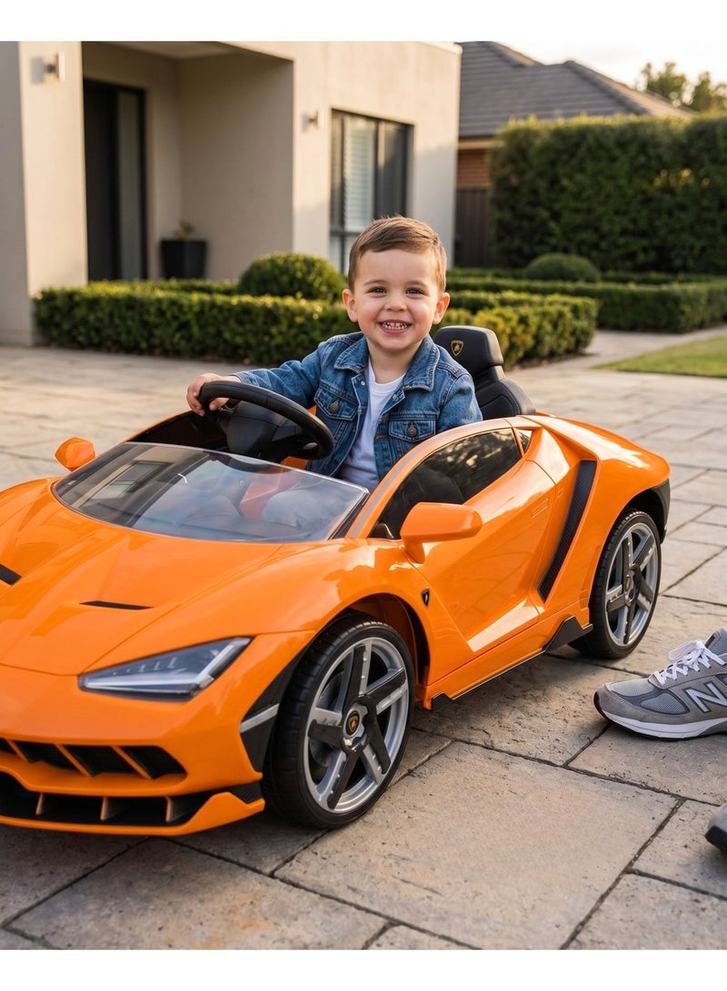 LAMBORGHINI سيارة لامبورغيني سنتيناريو 12 فولت للأطفال مع جهاز تحكم عن بُعد للأهل، مقعد جلد، عجلات EVA، بلوتوث وأضواء LED - برتقالي - Image 3