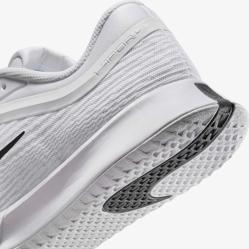 Nike White Women's Vapor Pro 3 Hard-Court Tennis Shoes for Women | Best Price UAE