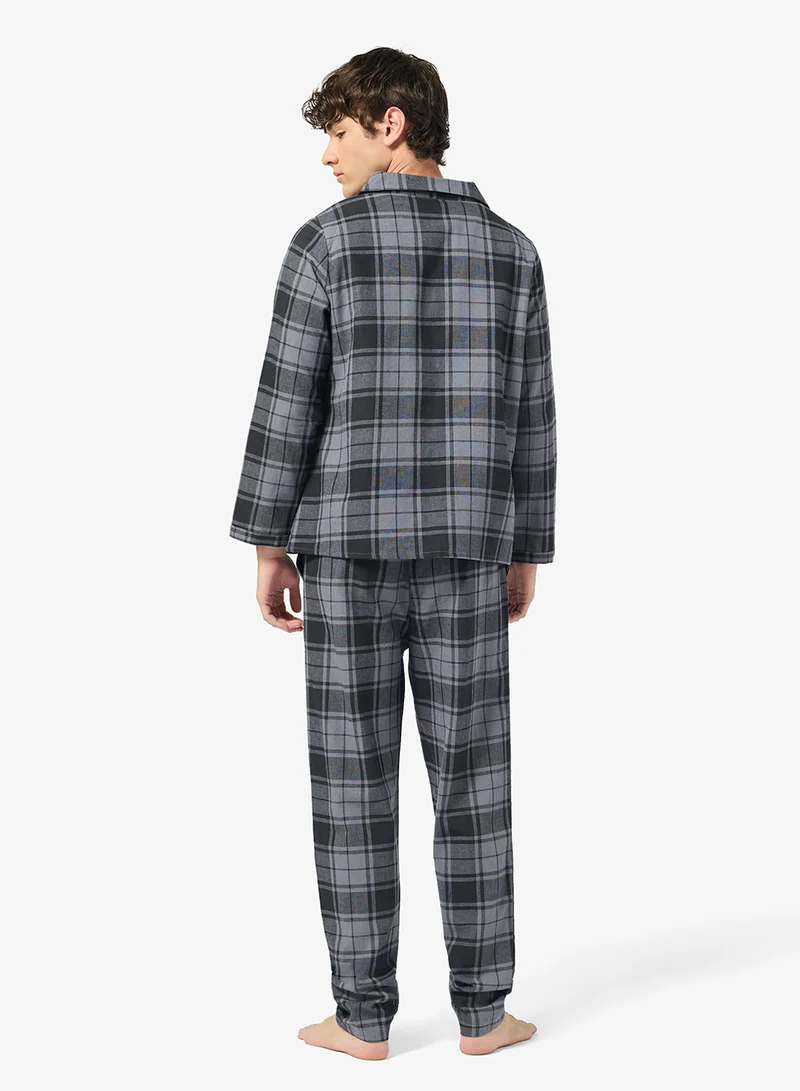 سفنتي فايف طقم بيجامة قميص وبنطلون