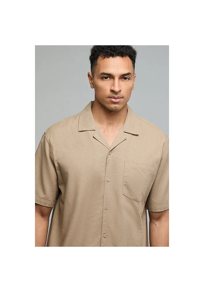 R&b Solid Shirt with Revere Collar and Short Sleeves