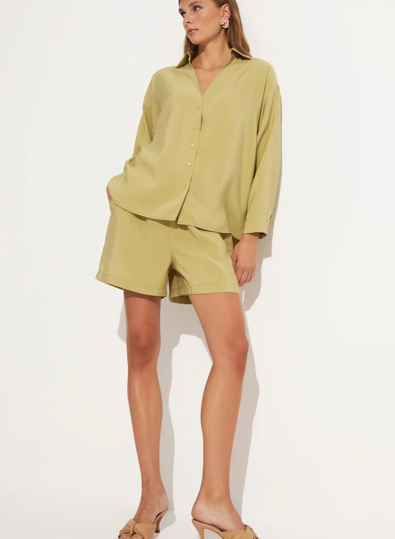 JUNE Button Down Shirt