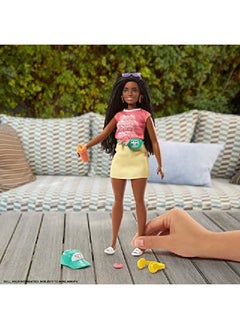 Barbie Barbie Storytelling Fashion Pack Of Doll Clothes Inspired By Roxy: Red Graphic Top & Yellow Roxy Skirt With 7 Accessories Dolls Including Headphones, Gift For 3 To 8 Year Olds  - Image 3