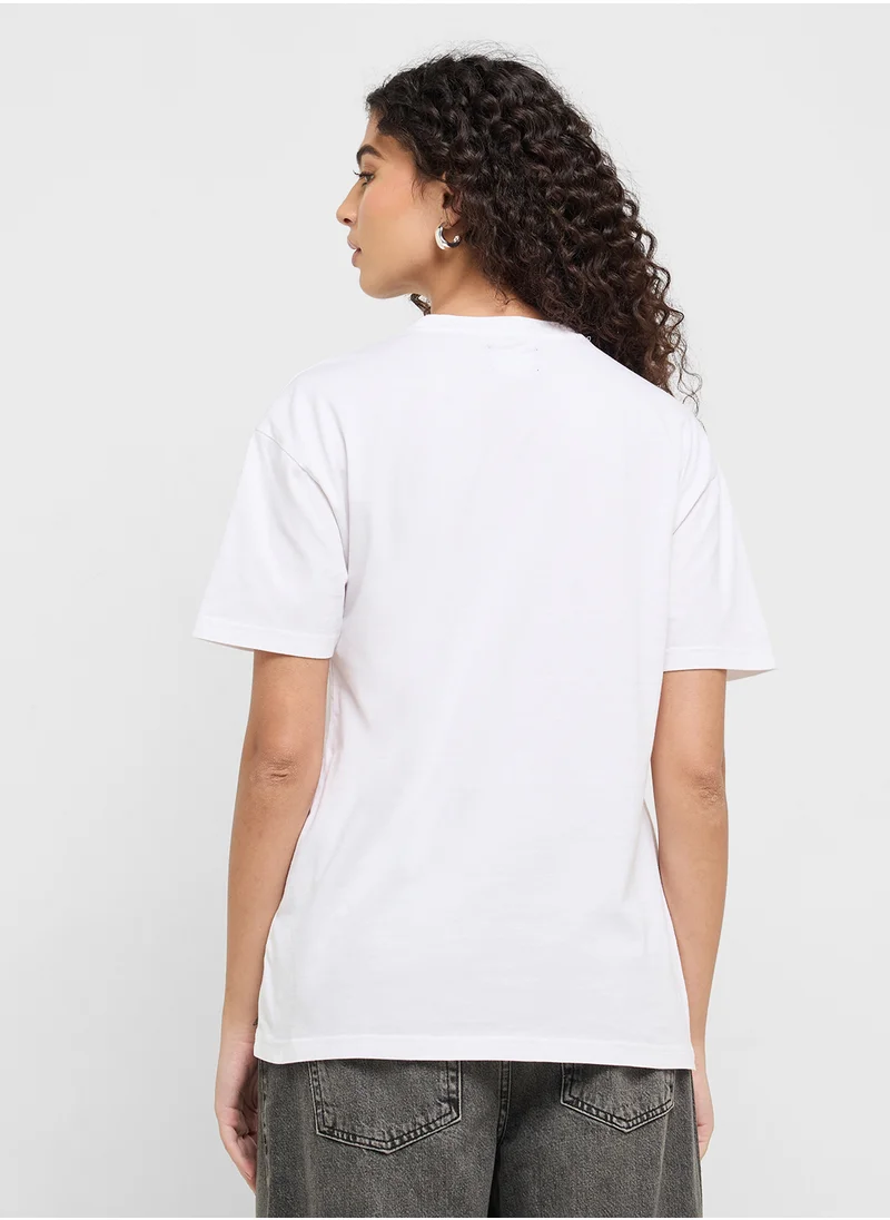 جينجر Crew Neck Slogan T-Shirt