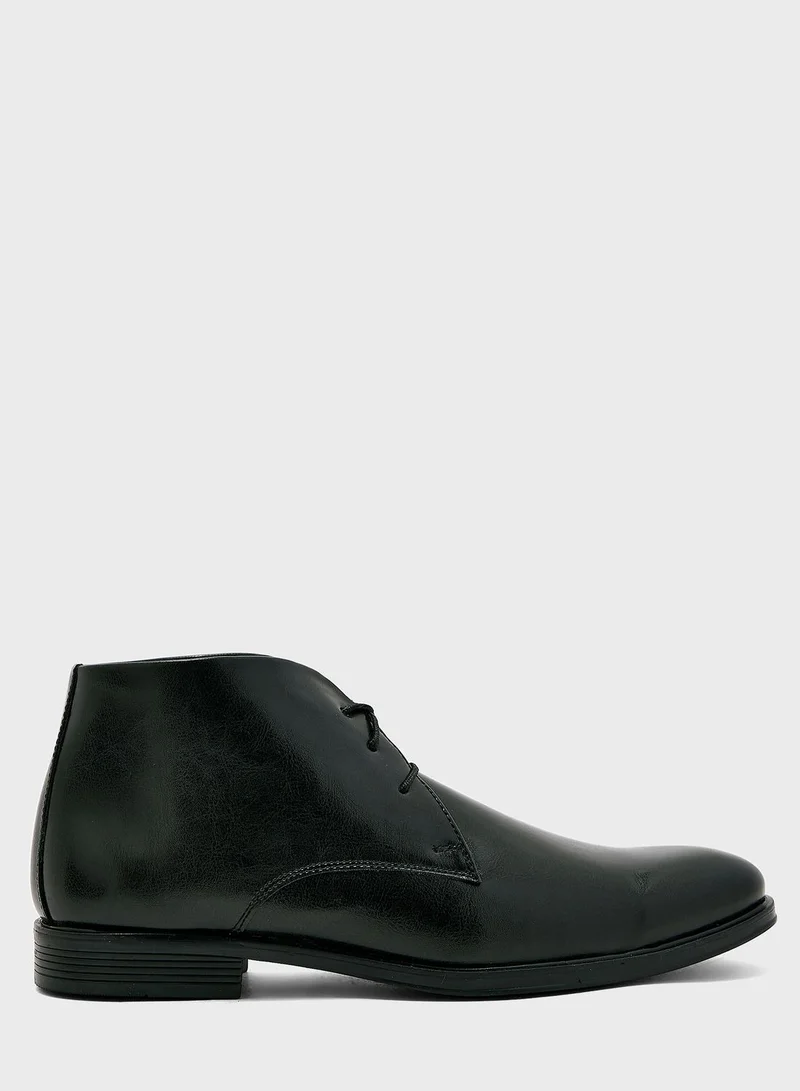 Robert Wood Chukka Boots