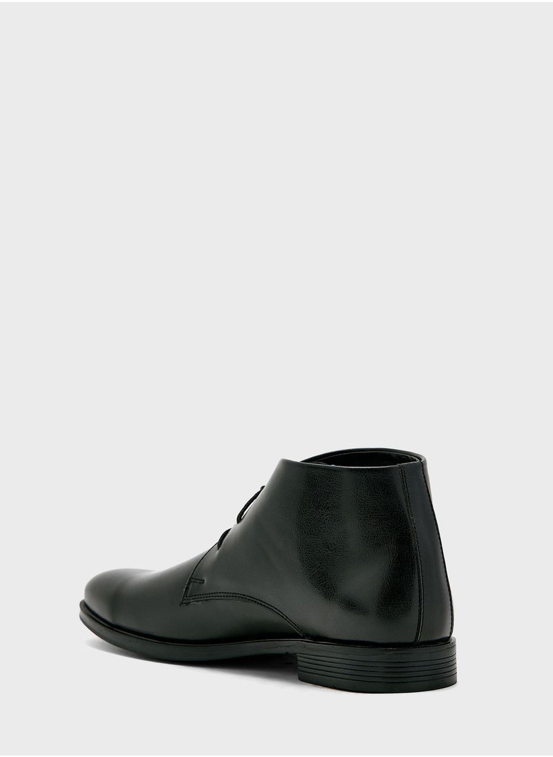 Robert Wood - Chukka Boots - Image 1