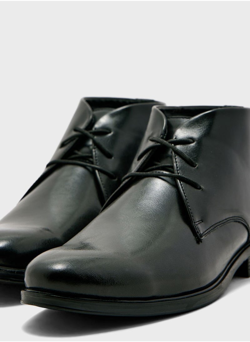 Robert Wood - Chukka Boots - Image 1