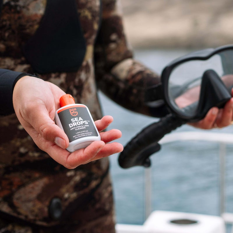 Gear Aid قطرات البحر من جير أيد مضادة للضباب ومنظف لأقنعة الغوص والغطس، 1.25 أونصة سائلة، عبوة من 2 - Image 2