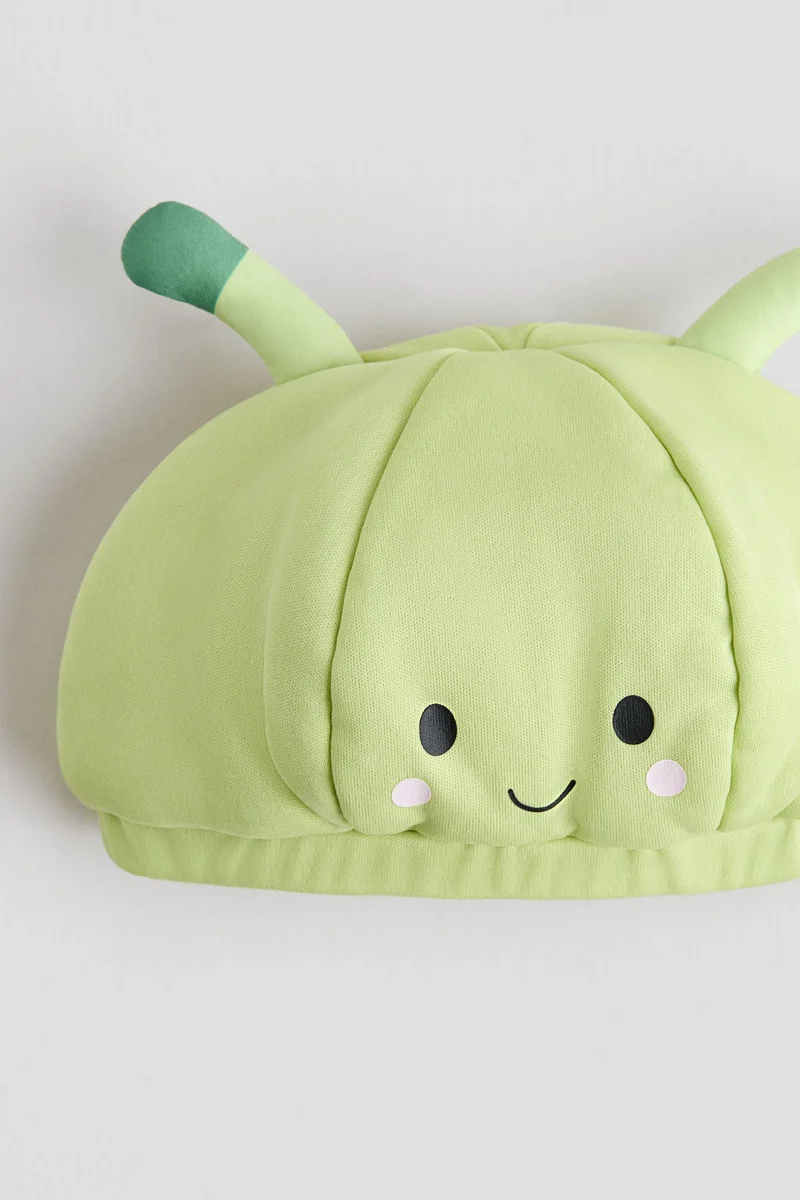 اتش اند ام زي تنكري بتصميم حشرة لطيفة