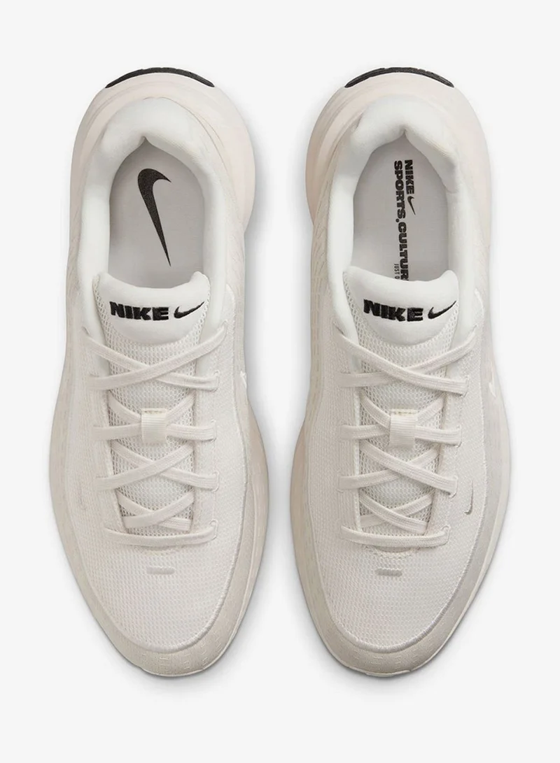 نايكي أبليفت إس سي