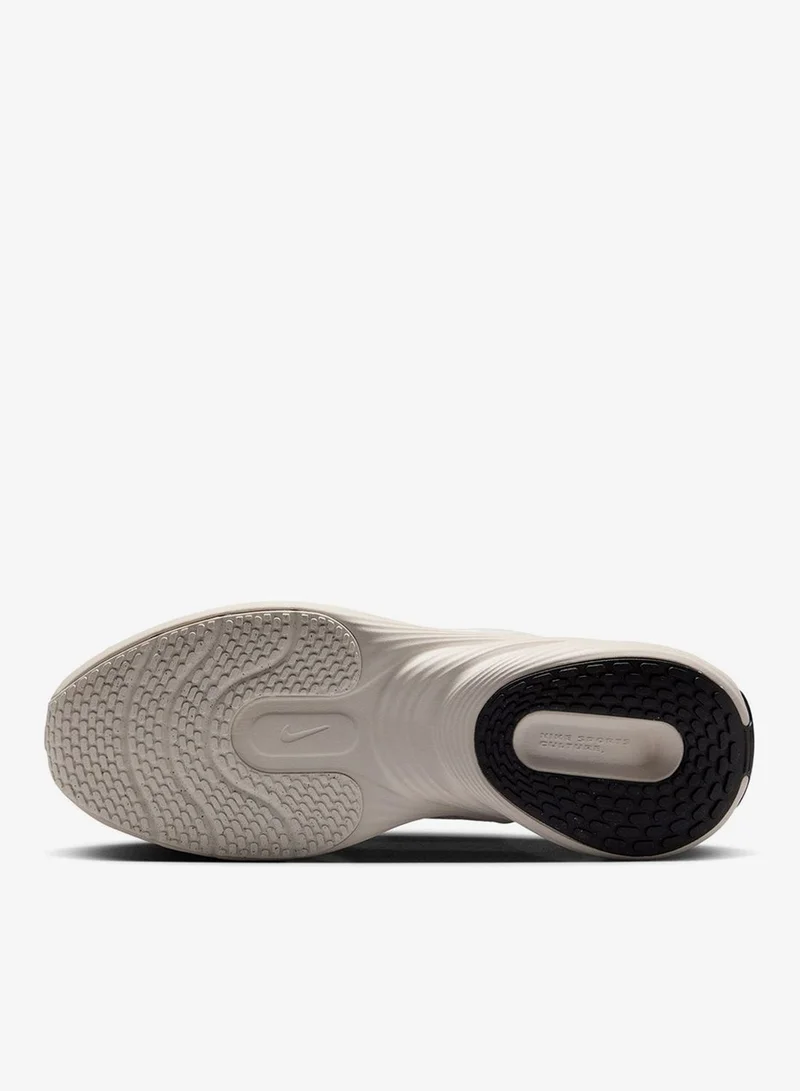 نايكي أبليفت إس سي