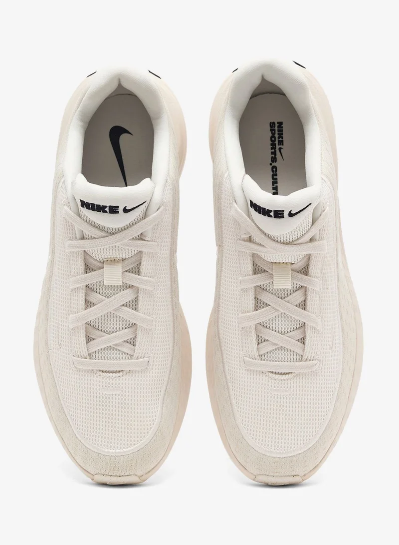 نايكي أبليفت إس سي