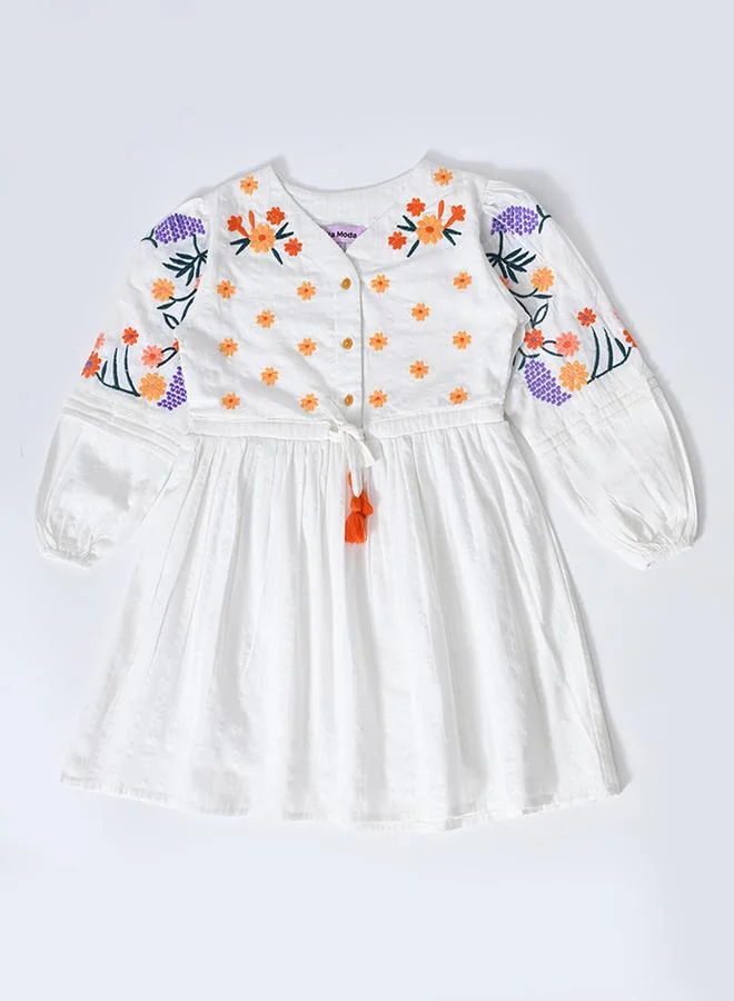 Bella Moda Girls White Floral Embroidered Fit and Flare Knee-Length Dress