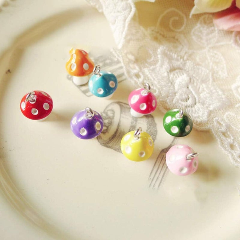 كلاراكو Klarako 30 قطعة من قلادات الفطر الصغيرة، قطع مجوهرات، تماثيل فطر صغيرة، قلادات لصنع المجوهرات، قلادة حرفية، قلادات فطر، حلية راتنجية، هاتف محمول بنفسجي، محفظة أطفال - Image 2