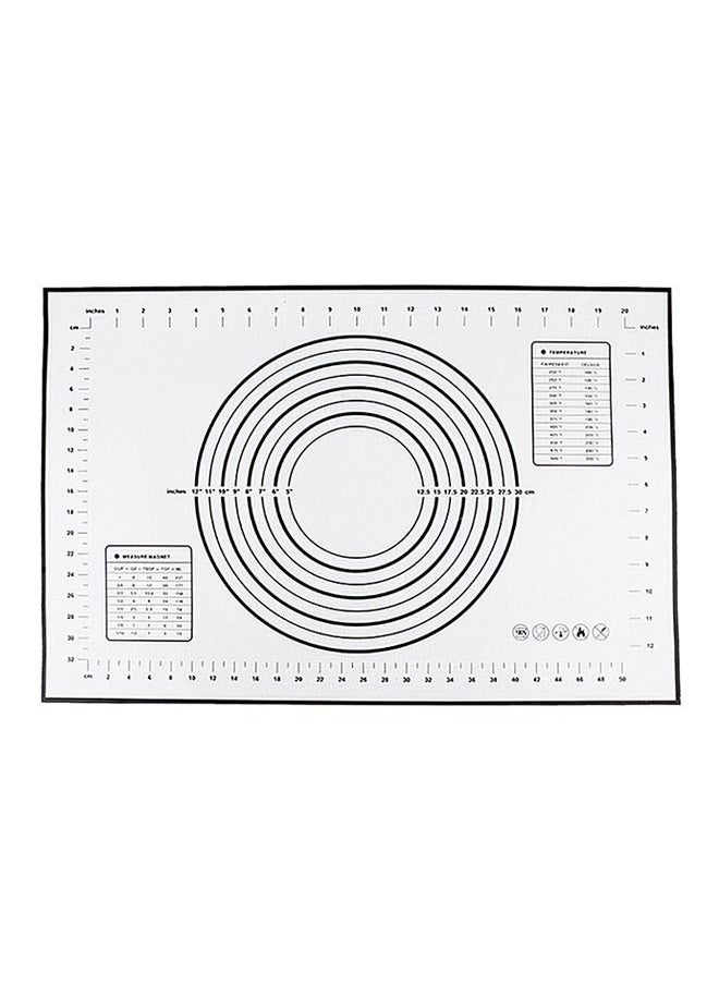 Silicone Dough Maker Mat With Measurements  - Image 1