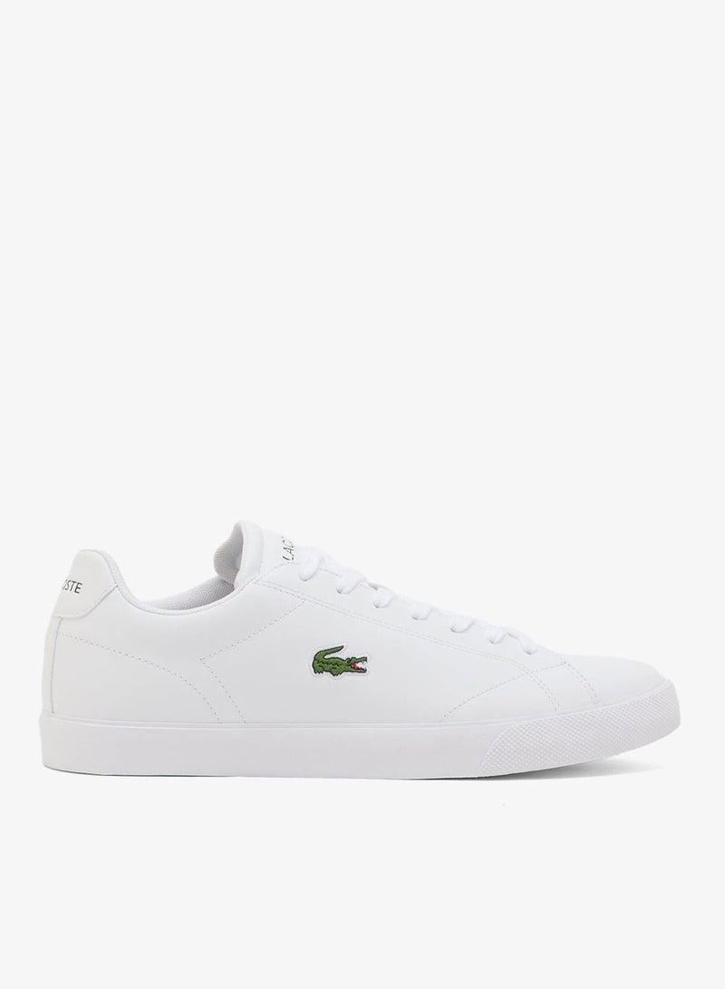 لاكوست أحذية رياضية منخفضة الرقبة مقاومة للماء - Image 1