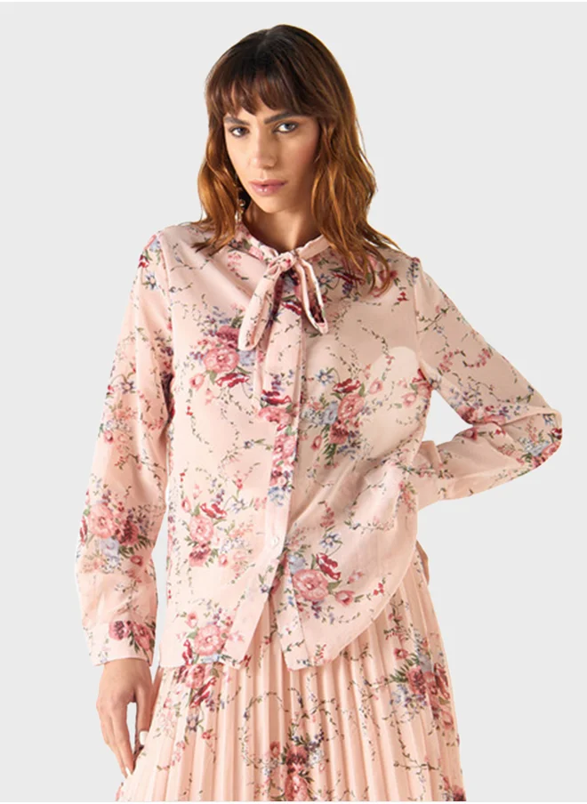 تواكستريمز Floral Print Bow Neck Top