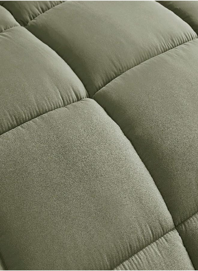 Chezmoi Collection Chezmoi Collection 3-Piece Down Alternative Comforter Set (Oversized King, Sage)  - Image 1