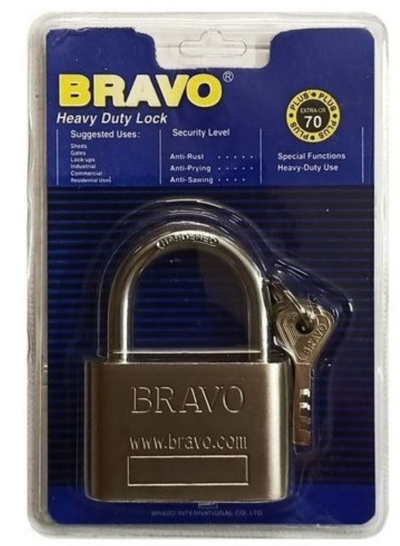 Bravo This warehouse and motorcycle security lock provides strong and reliable protection, making it the ideal choice for securing doors and outdoor spaces. It features a robust design to withstand harsh conditions, making it suitable for outdoor use. - Image 1