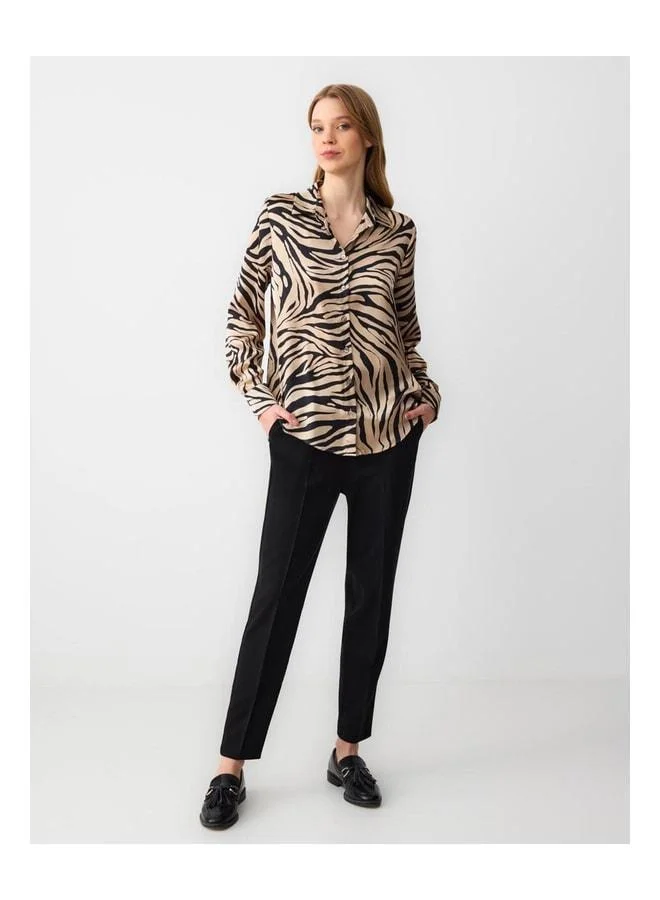 Jimmy Key Black Straight-Cut High-Waist Regular-Leg Woven Fabric Pants.