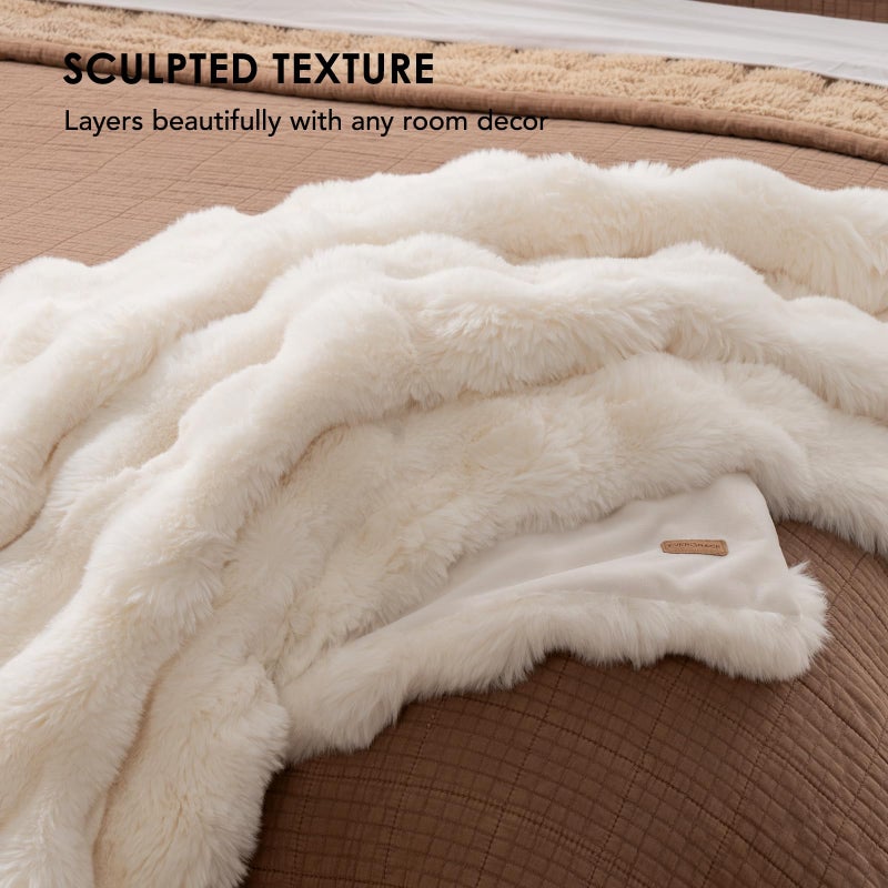 EverGrace Ultra Soft Luxury Fluffy Faux Rabbit Fur Throw Blanket, Thick Warm Bubble Throw for Bed, Cozy Plush Reversible Blankets for Couch, Chair, Sofa, Ivory White, 50x60 Inches - Image 5