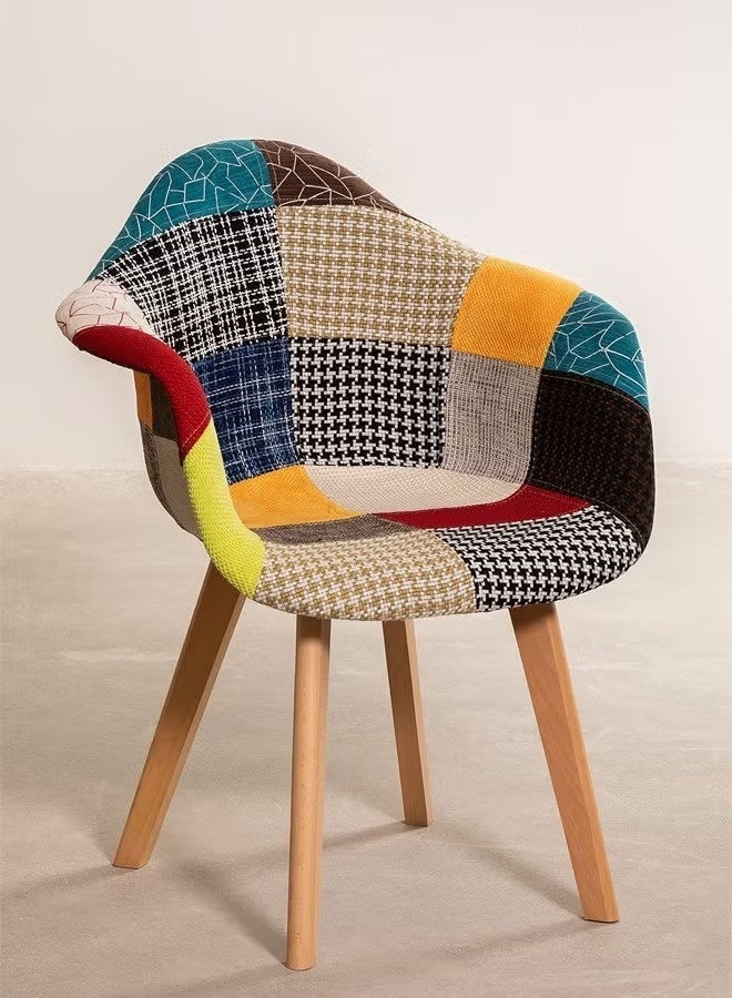 تايمي طقم طاولة طعام مكون من 5 قطع، طاولة طعام مربعة مع 4 كرسي بتصميم أنيق | طاولة خشب بيضاء صلبة 72x80x80 سم مع 4 كرسي مُنجد بمسند للذراعين متعدد الألوان بأرجل خشبية - Image 4